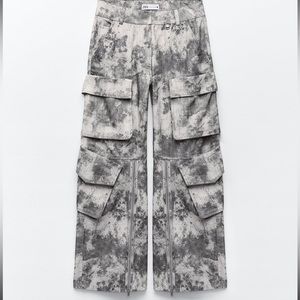 Printed Cargo Pants